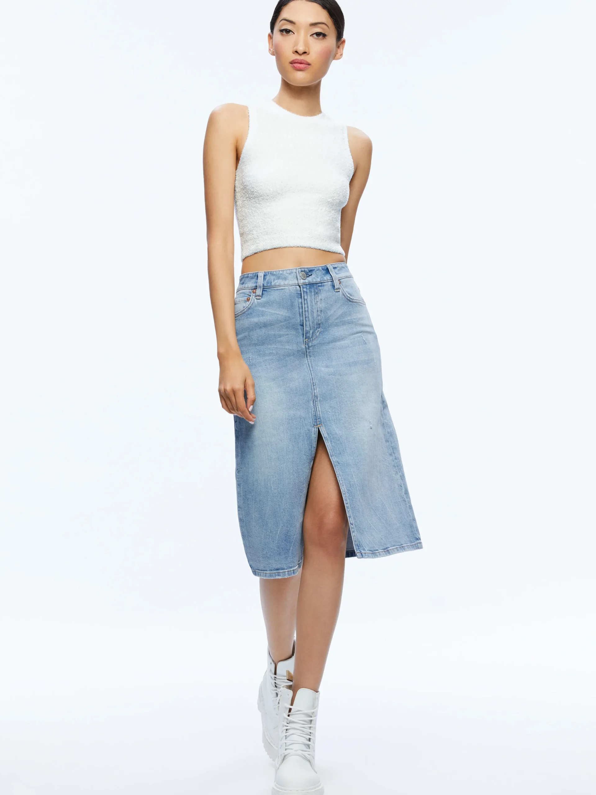 AMITY SLEEVELESS CROPPED TANK