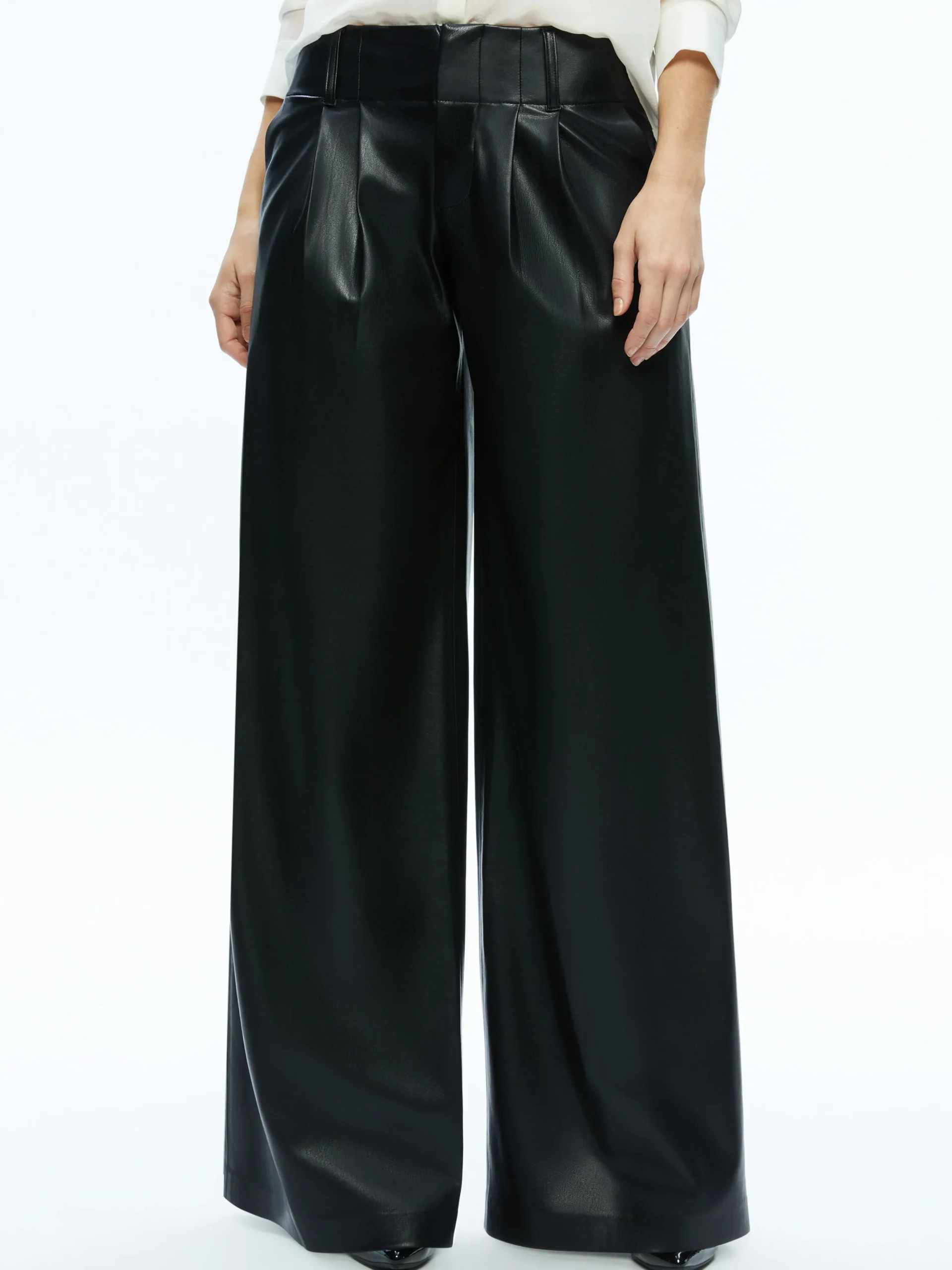 ANDERS VEGAN LEATHER LOW RISE PANT