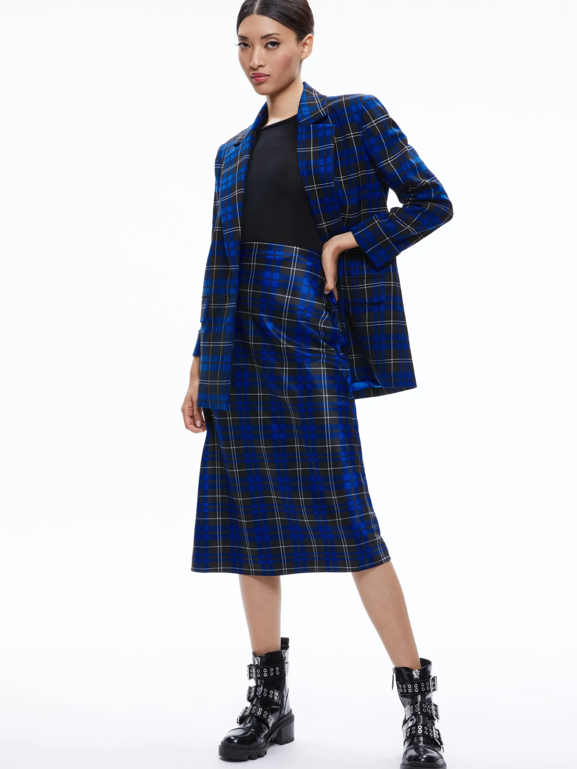 ASHLEY OVERSIZED BLAZER + CADY HIGH WAISTED SHORT