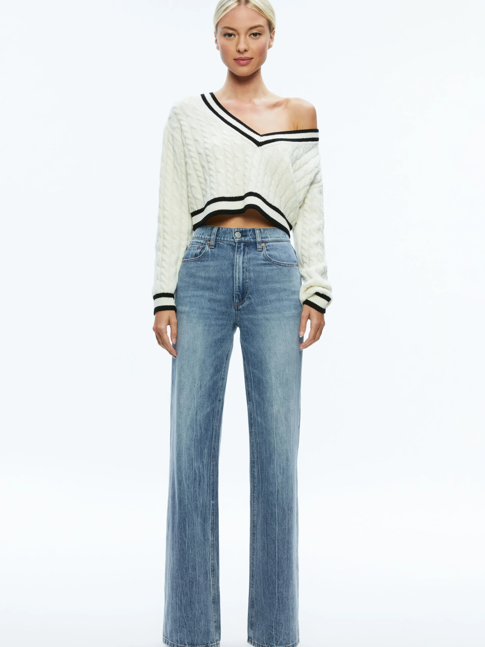 AYDEN CROPPED V-NECK PULLOVER