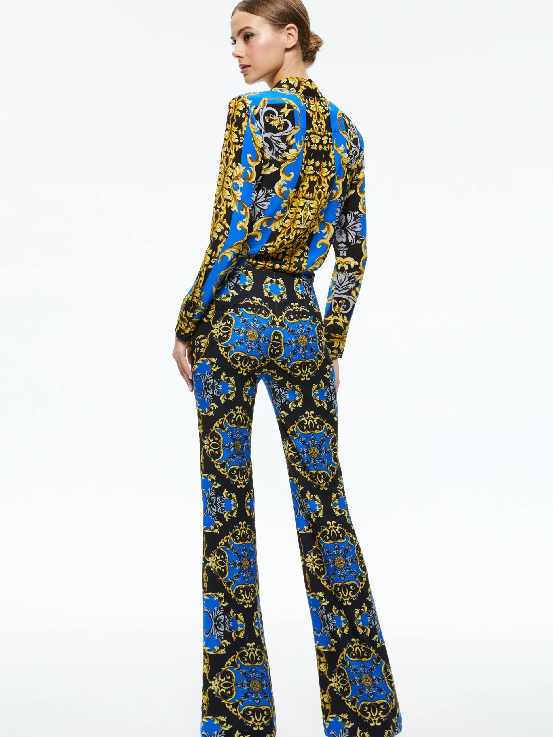 BREANN FITTED BLAZER + TEENY FIT FLARE BOOTCUT PANT