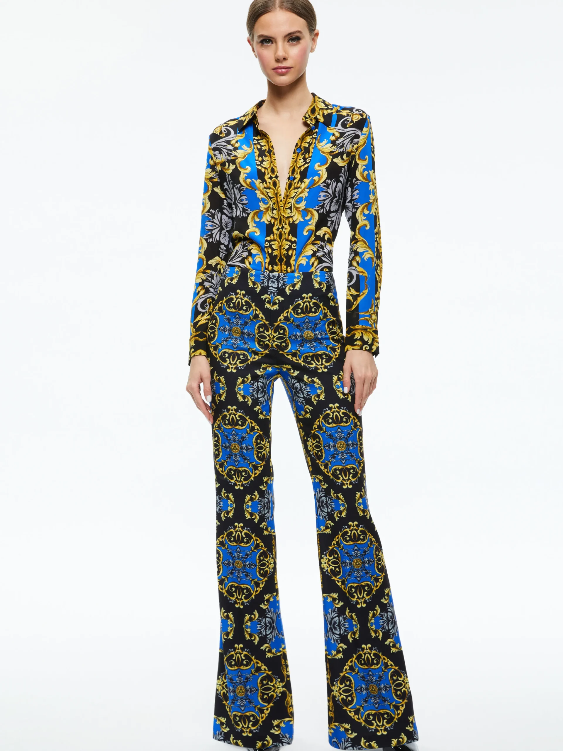 BREANN FITTED BLAZER + TEENY FIT FLARE BOOTCUT PANT