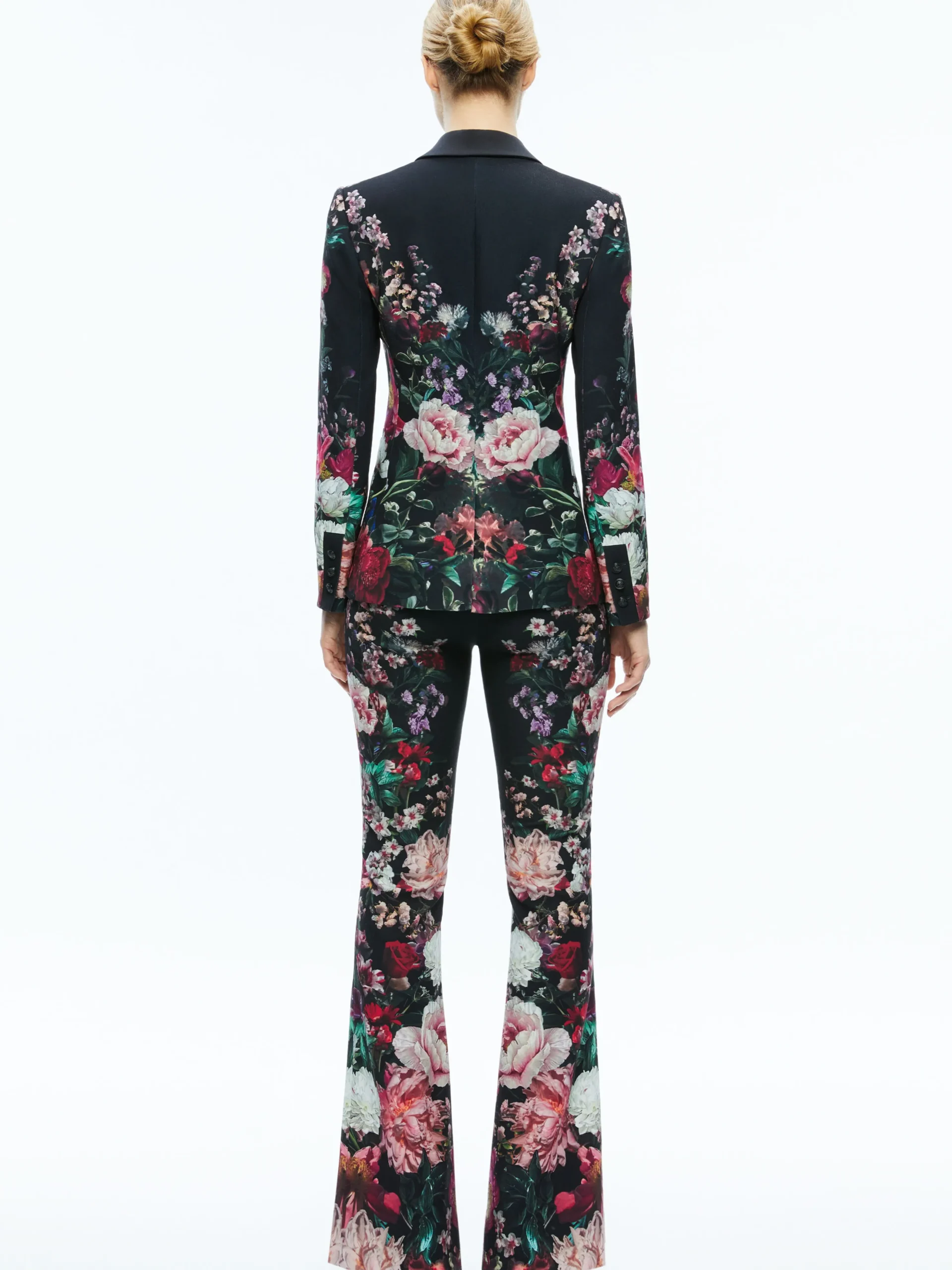 BREANN LONG FITTED BLAZER