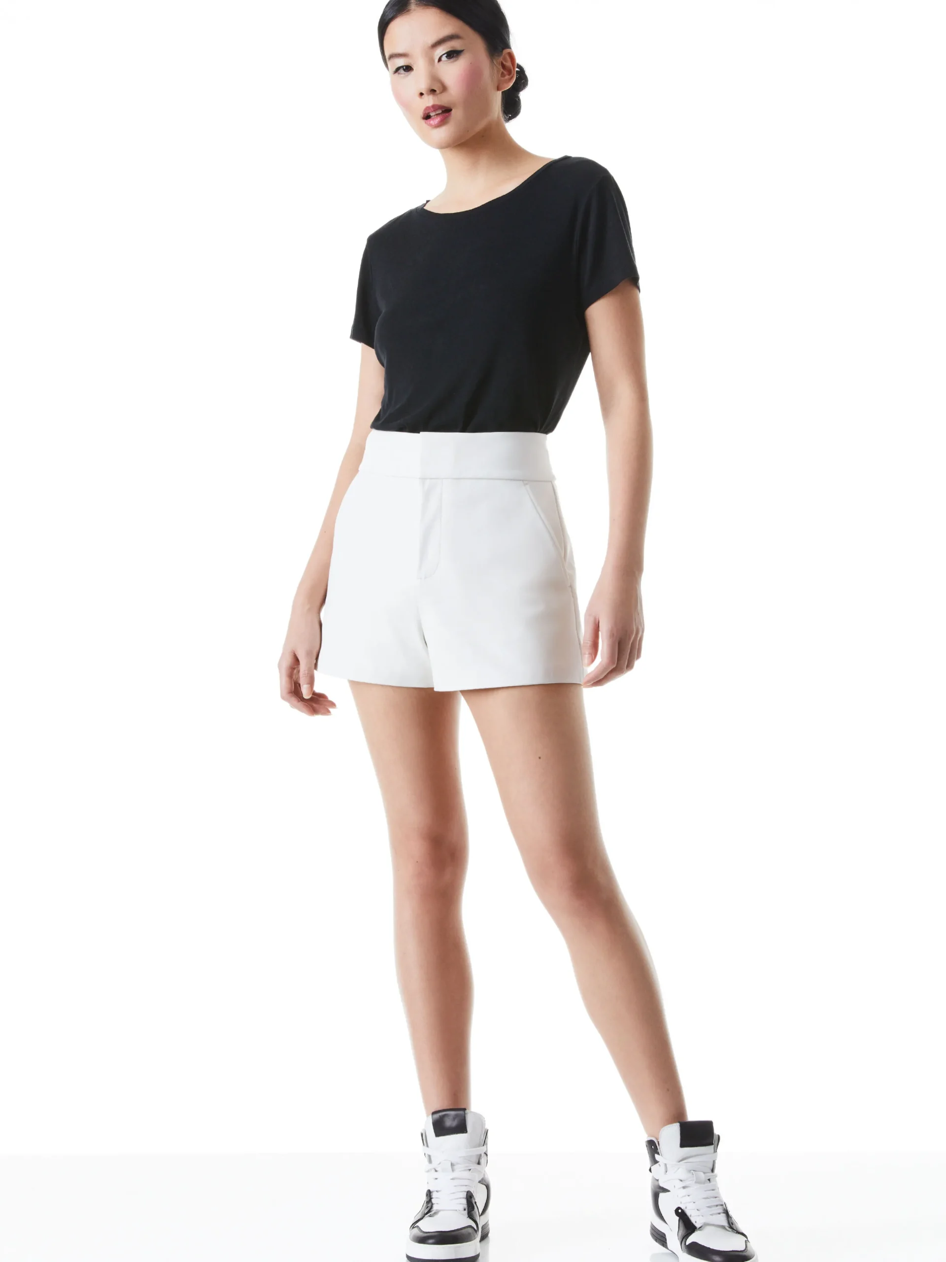 CADY HIGH WAISTED LEATHER SHORT