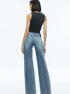 CHRISSY CREWNECK RUCHED CROP TOP