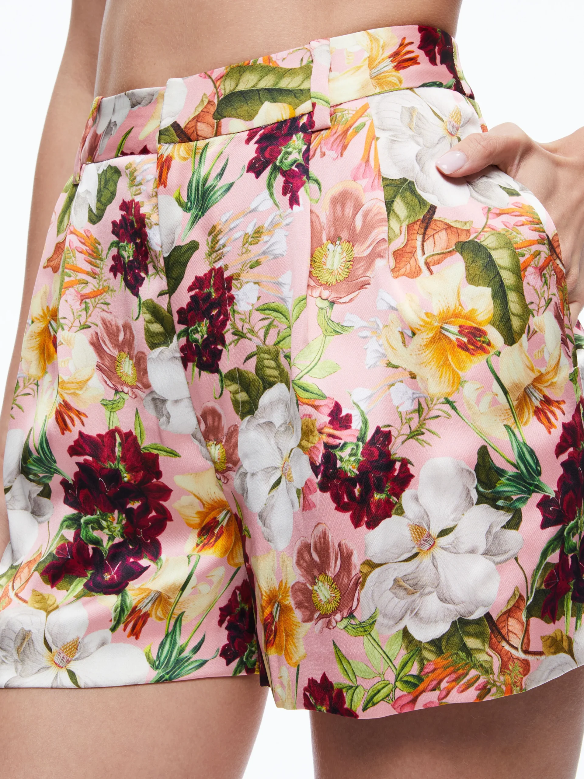 CONRY PLEATED SHORT