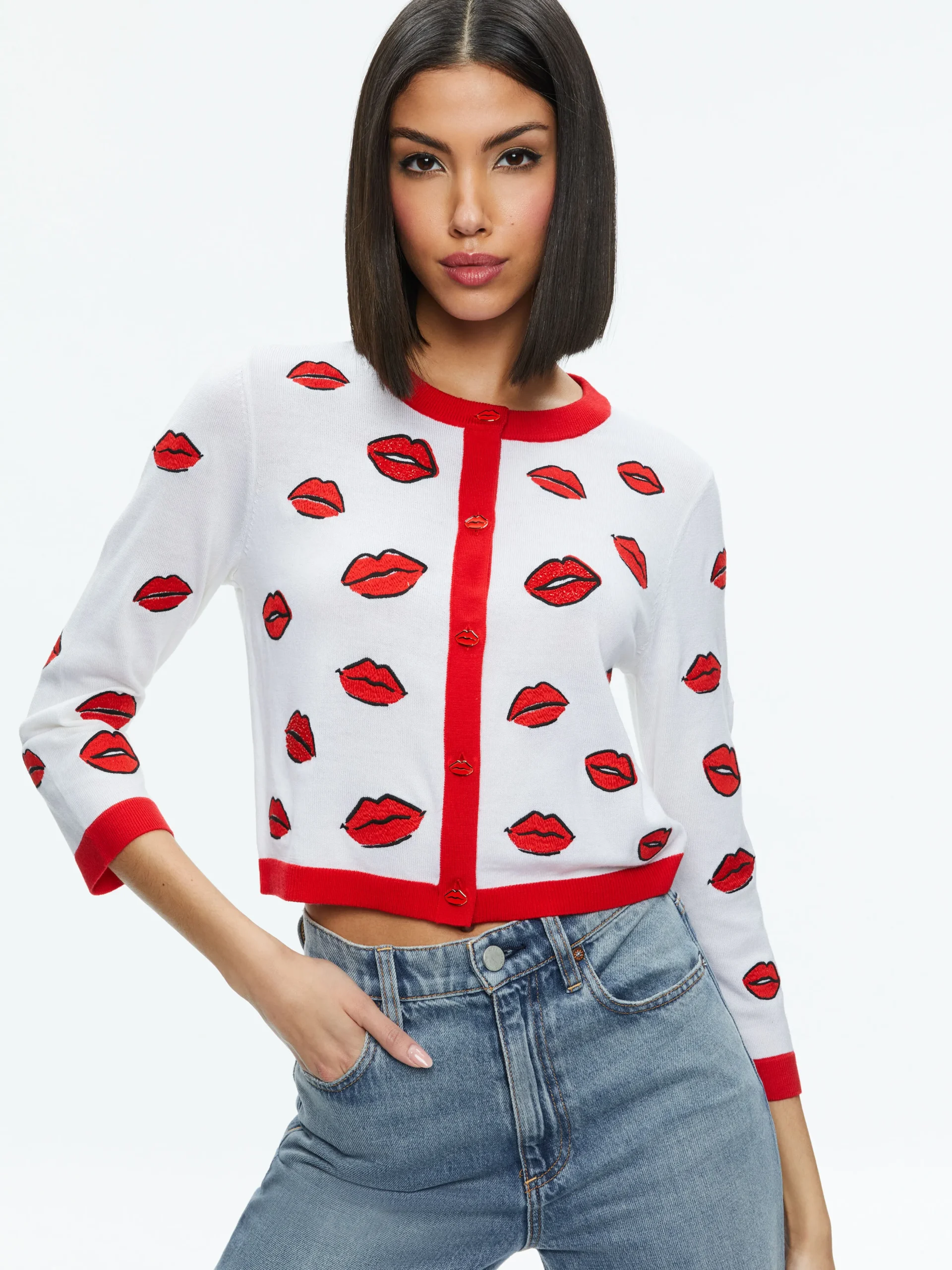 DARODA KISS CREWNECK CROPPED CARDIGAN