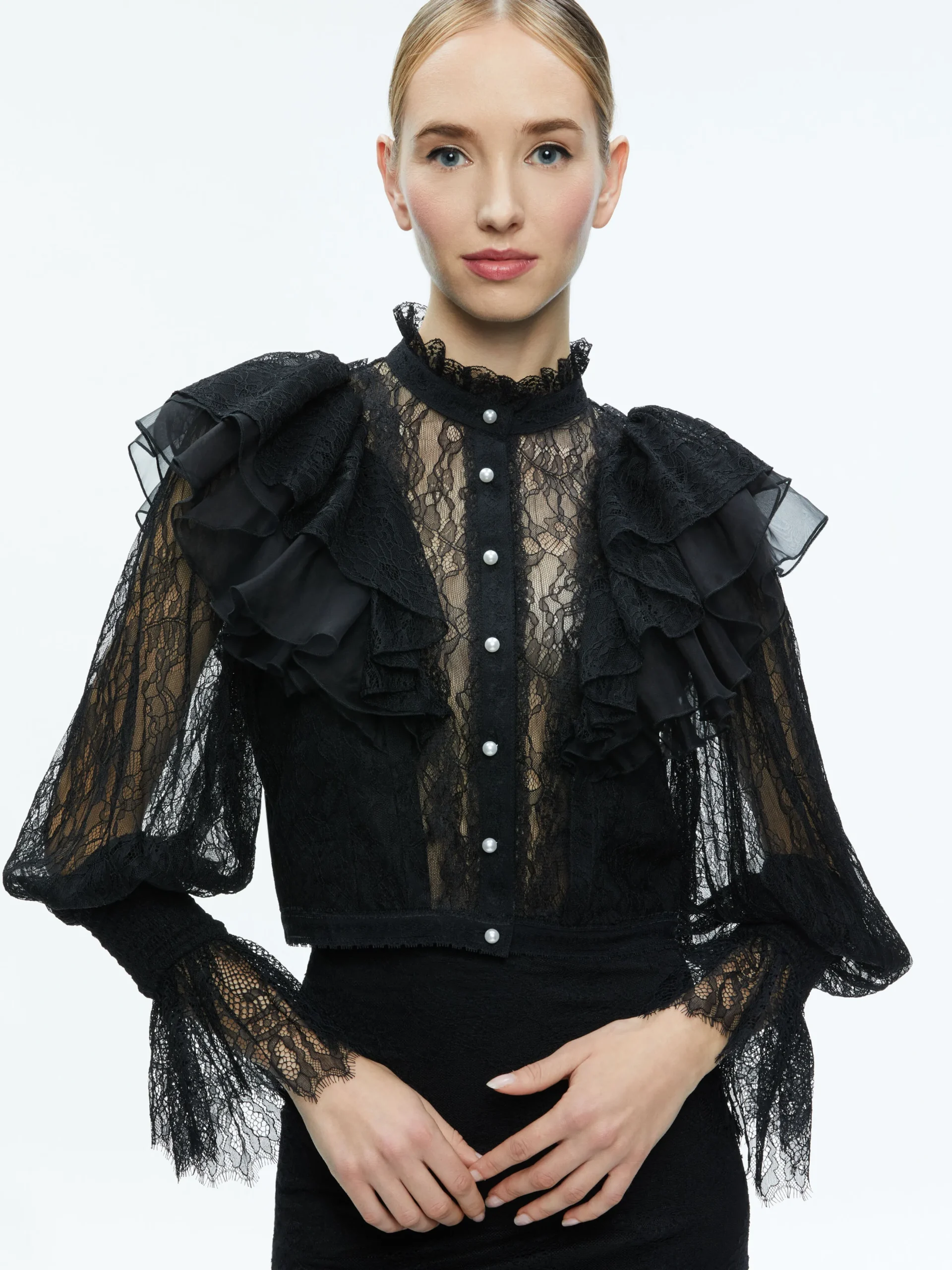 DELPHA RUFFLE LACE BLOUSON SLEEVE CROPPED TOP