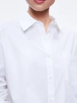 FINELY CROPPED OVERSIZED BUTTON DOWN SHIRT