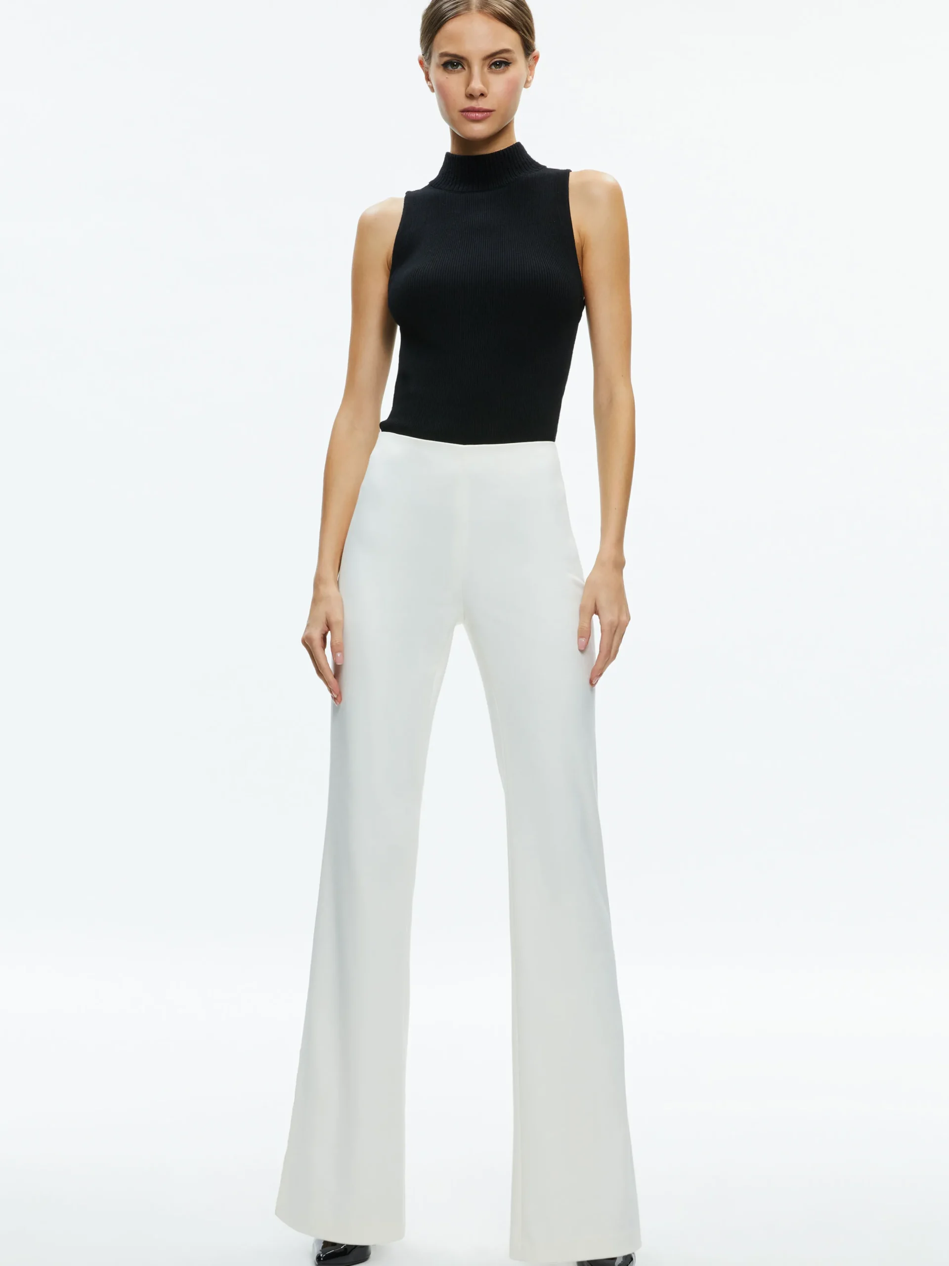 LARA SIDE SLIT PANT