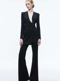 LUCIEN CURVED V-NECK FITTED BLAZER
