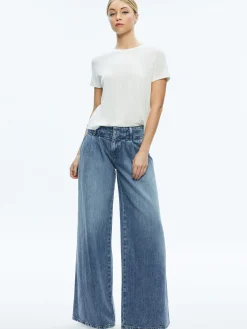 PERFECT TEE
