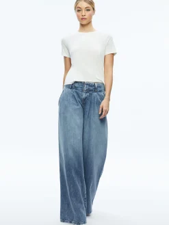PERFECT TEE