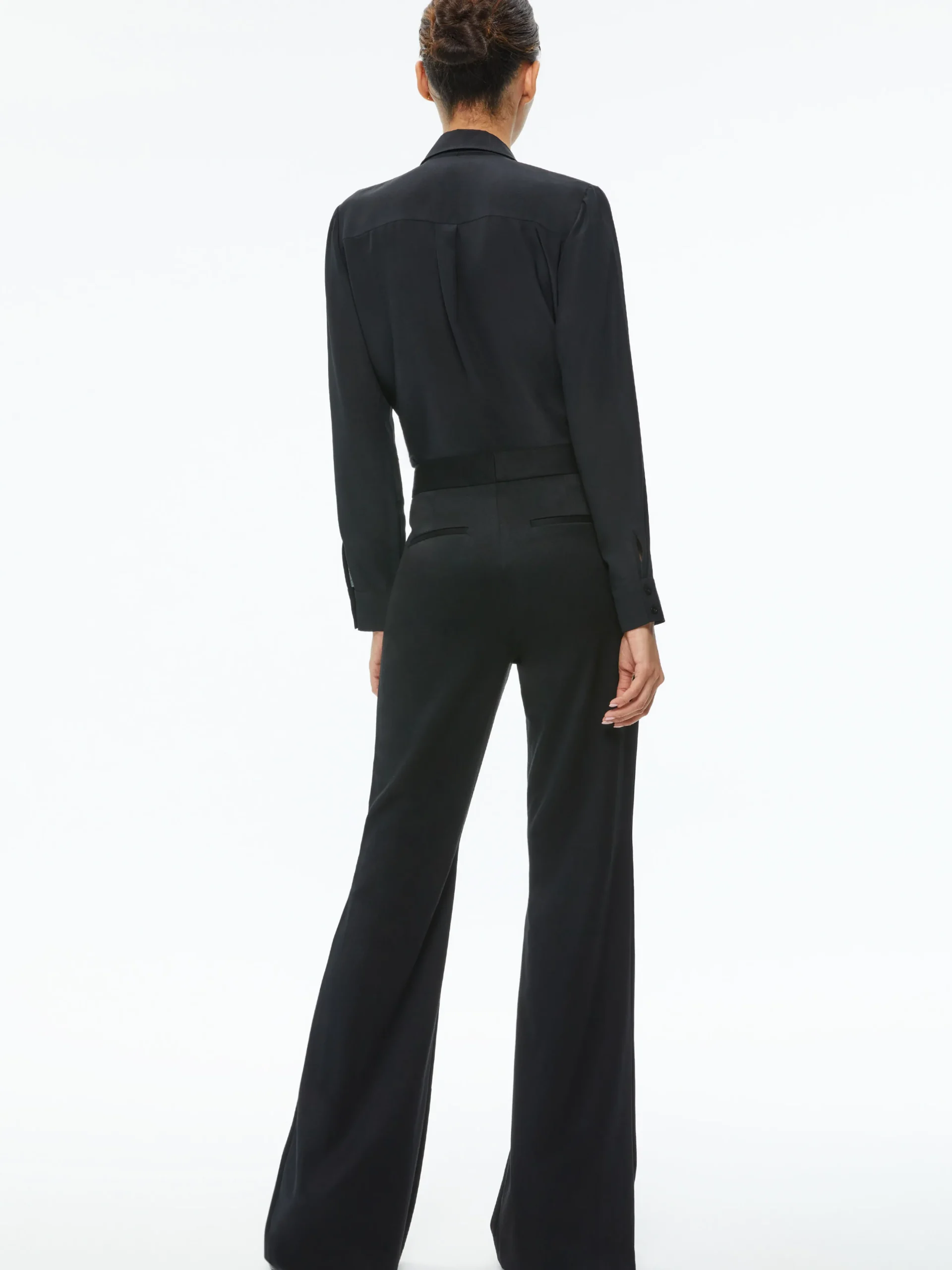 WILLA PLACKET TOP WITH TIE
